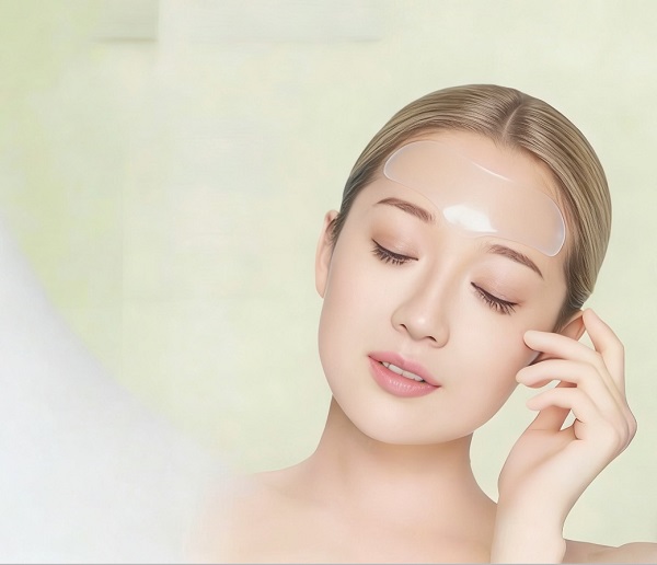 Testarea în lumea reală a plasturilor de reducere a ridurilor din silicon CMALLBIO: Sunt acestea o „elimină de riduri”?